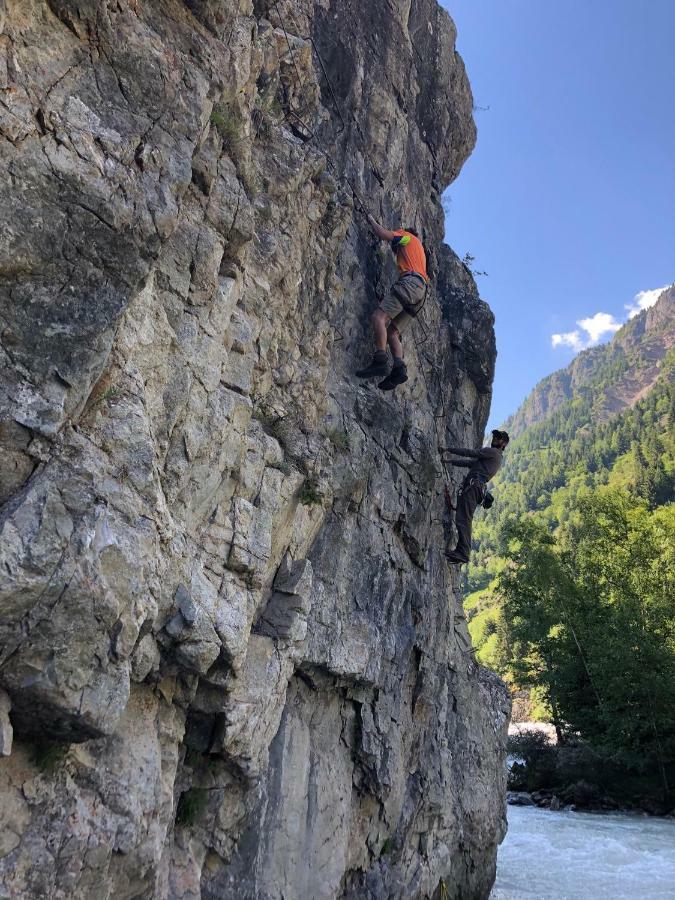 Le Relais Des Ecrins Hotel Saint-Christophe-en-Oisans Екстериор снимка